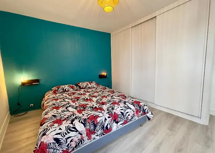 Laura Cosy T2 *clim* Proche Gare * Grenoble
