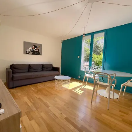 Laura Cosy T2 *clim* Proche Gare Grenoble